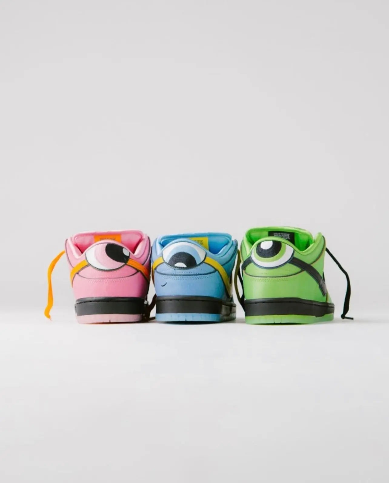 Nike-SB-Dunk-Low-The-Powerpuff-Girls-Pack-Unleash-Your-Inner-Superhero - Prior