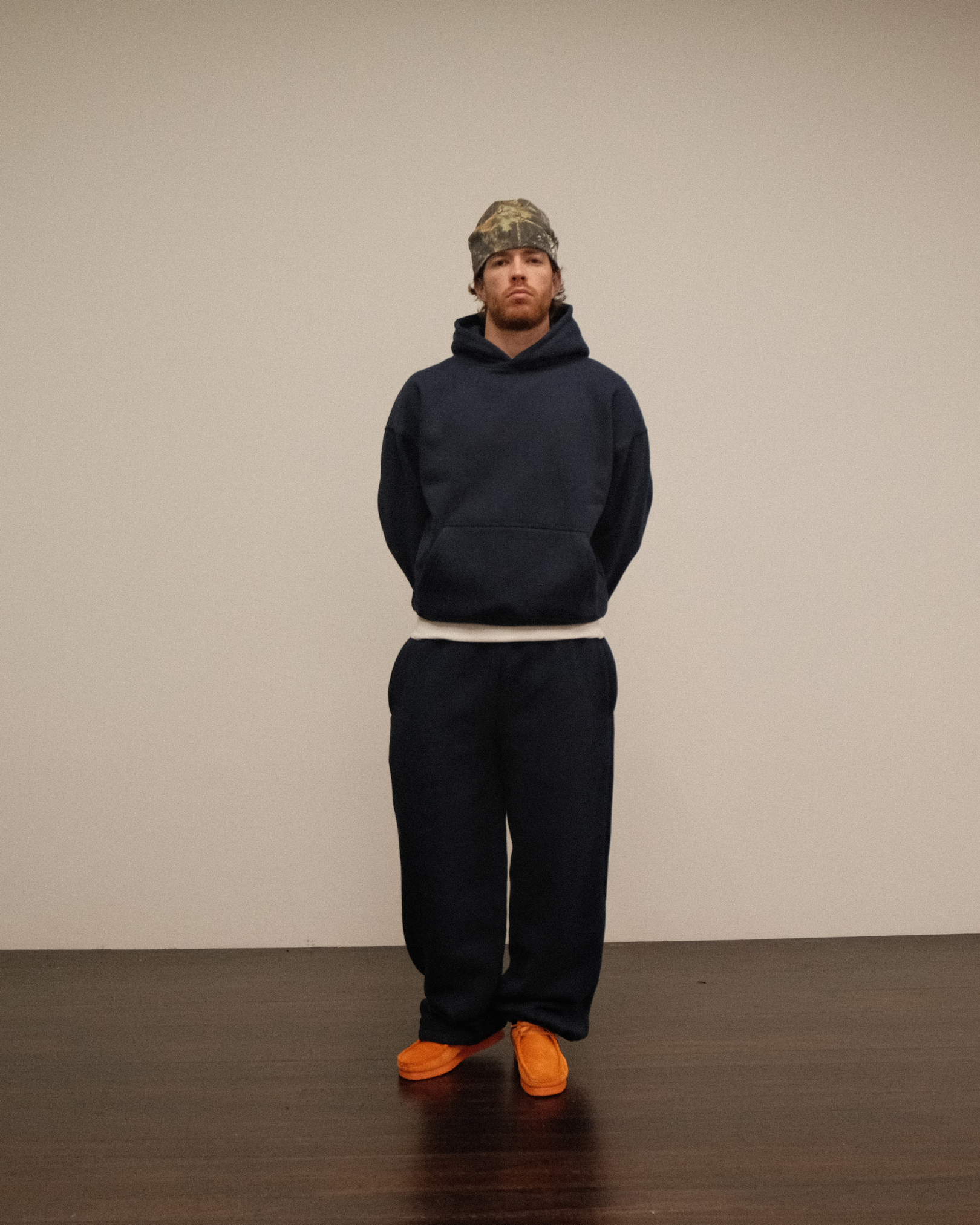 Panelled Hoodie Ater