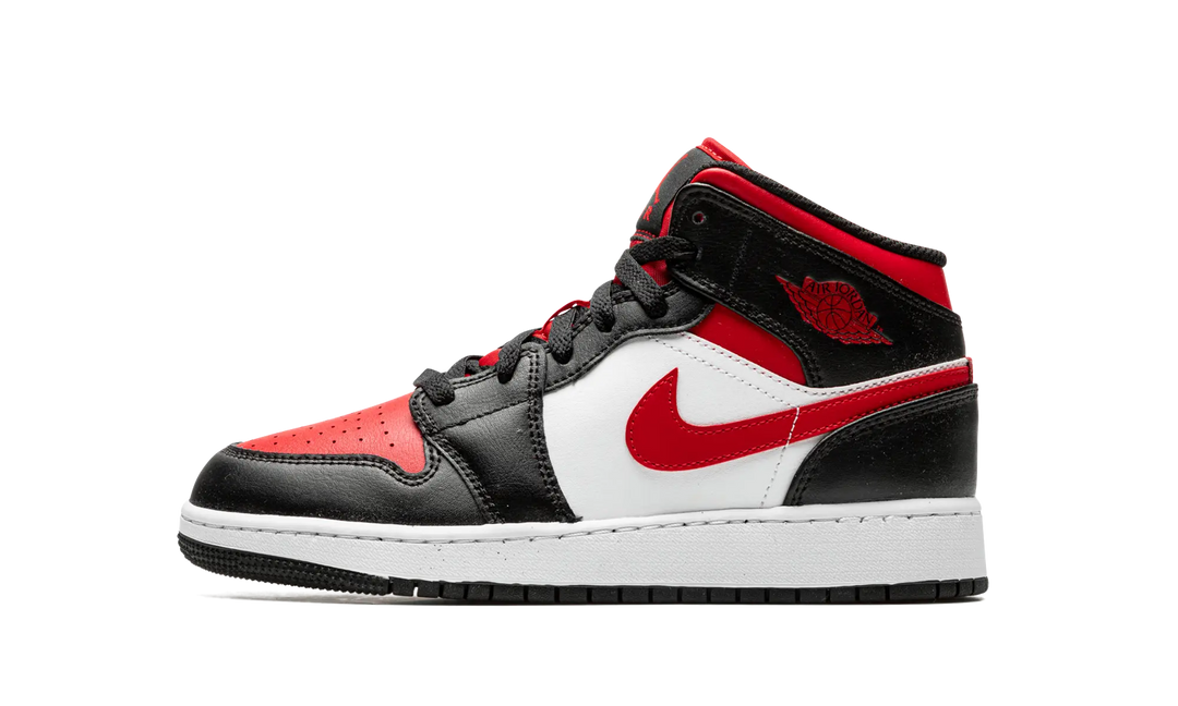 Air Jordan 1 Mid Black Fire Red (GS)