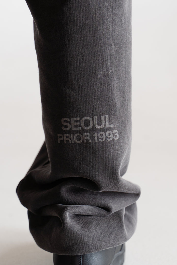 Prior Seoul Collection Raw Hem Relaxed Pants Washed Anthracite