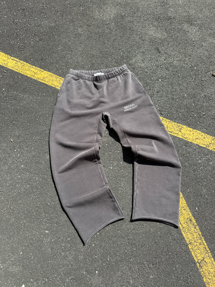 Prior Seoul Collection Raw Hem Relaxed Pants Washed Anthracite