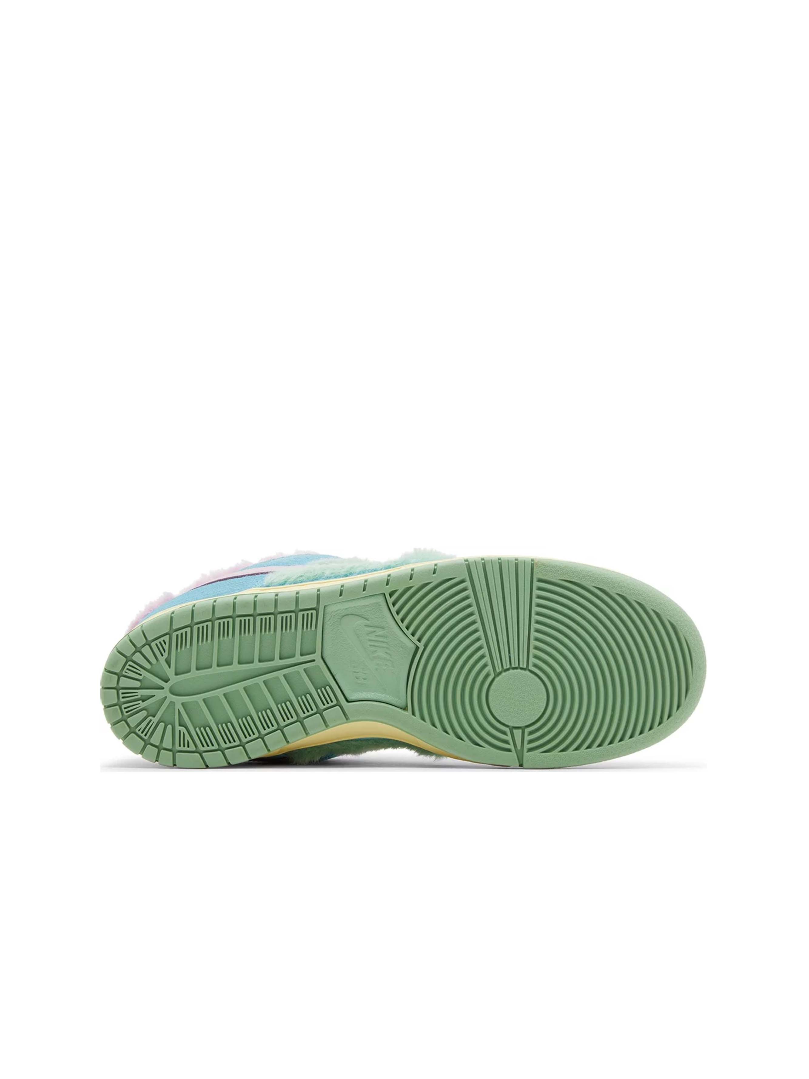Nike SB Dunk Low Verdy Visty - Prior