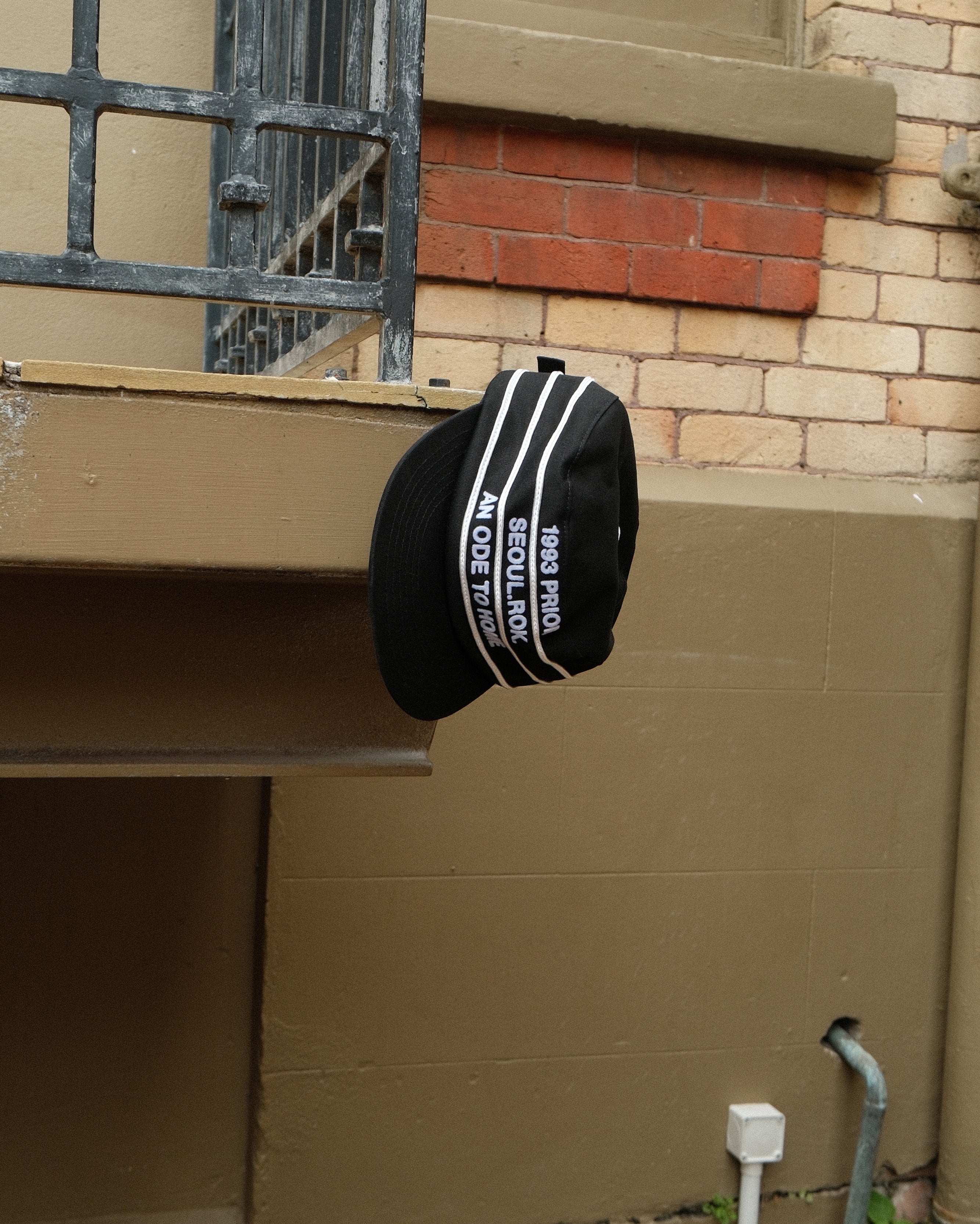 An Ode To Home Painter Hat Black