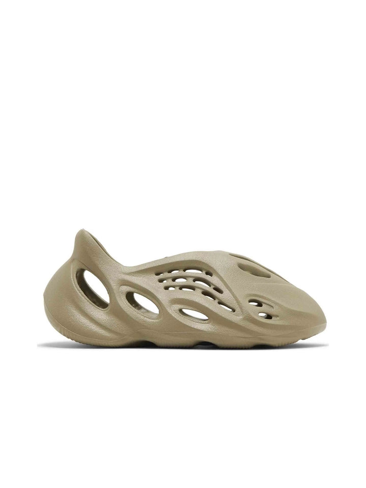 adidas Yeezy Foam RNR Stone Salt Prior