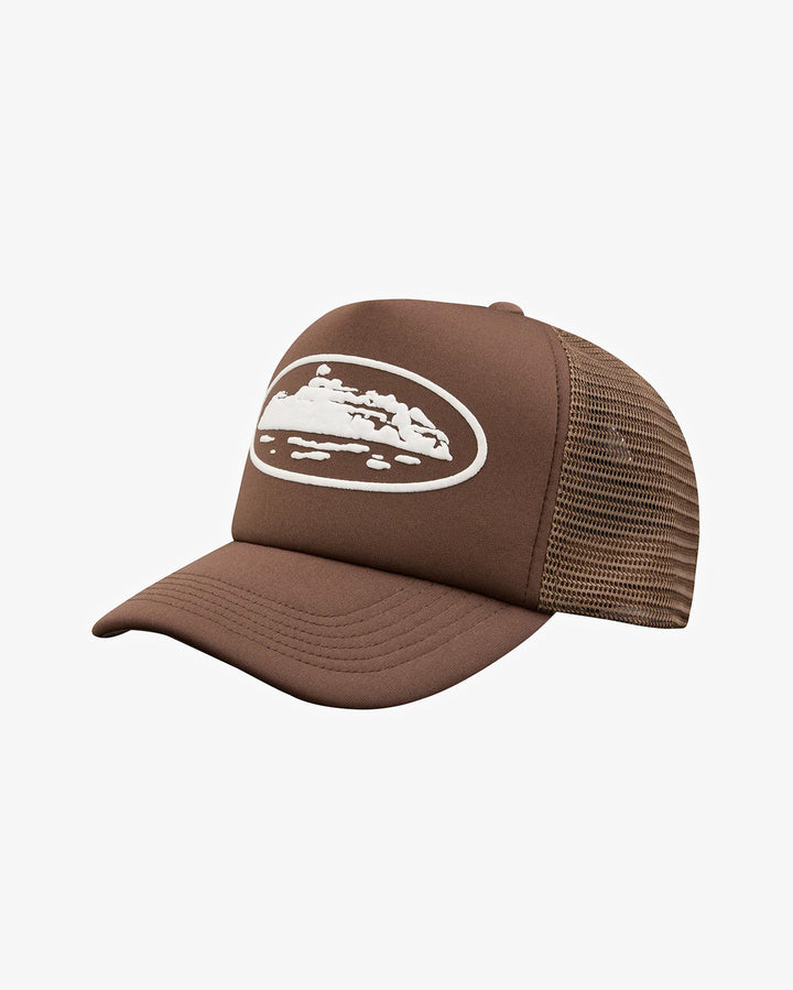 Corteiz Island Puff Print Trucker Hat Brown