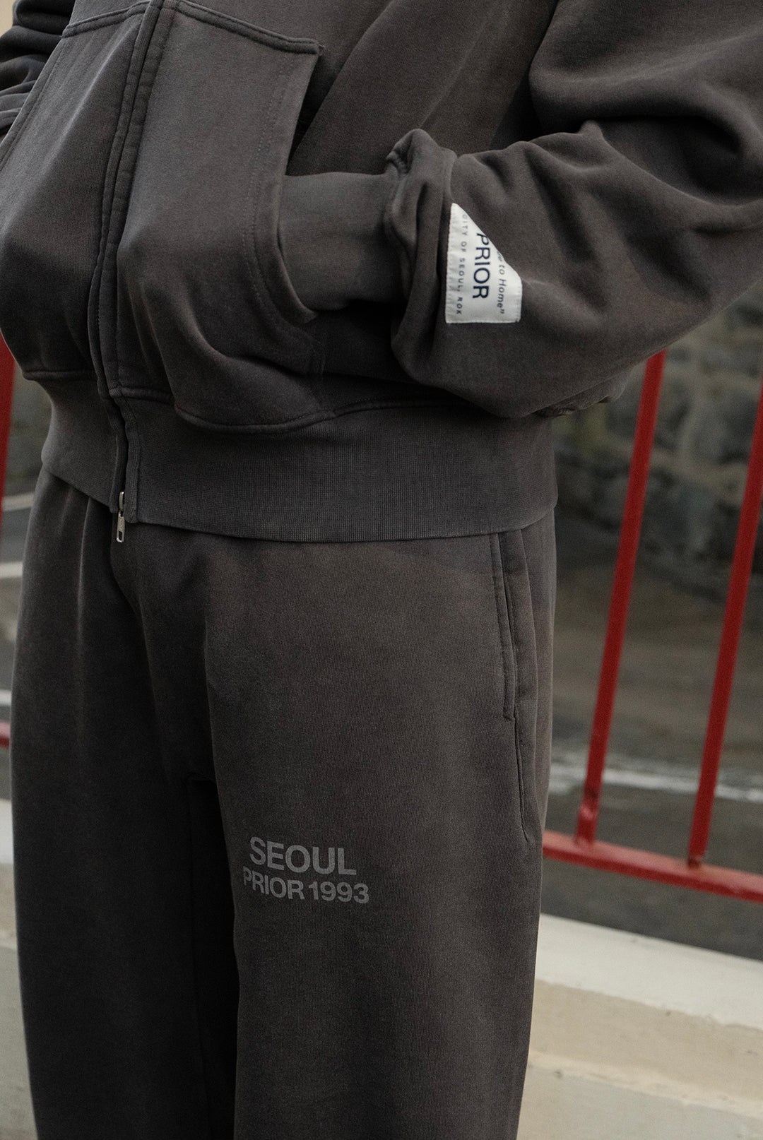 Prior Seoul Collection Raw Hem Relaxed Pants Washed Anthracite