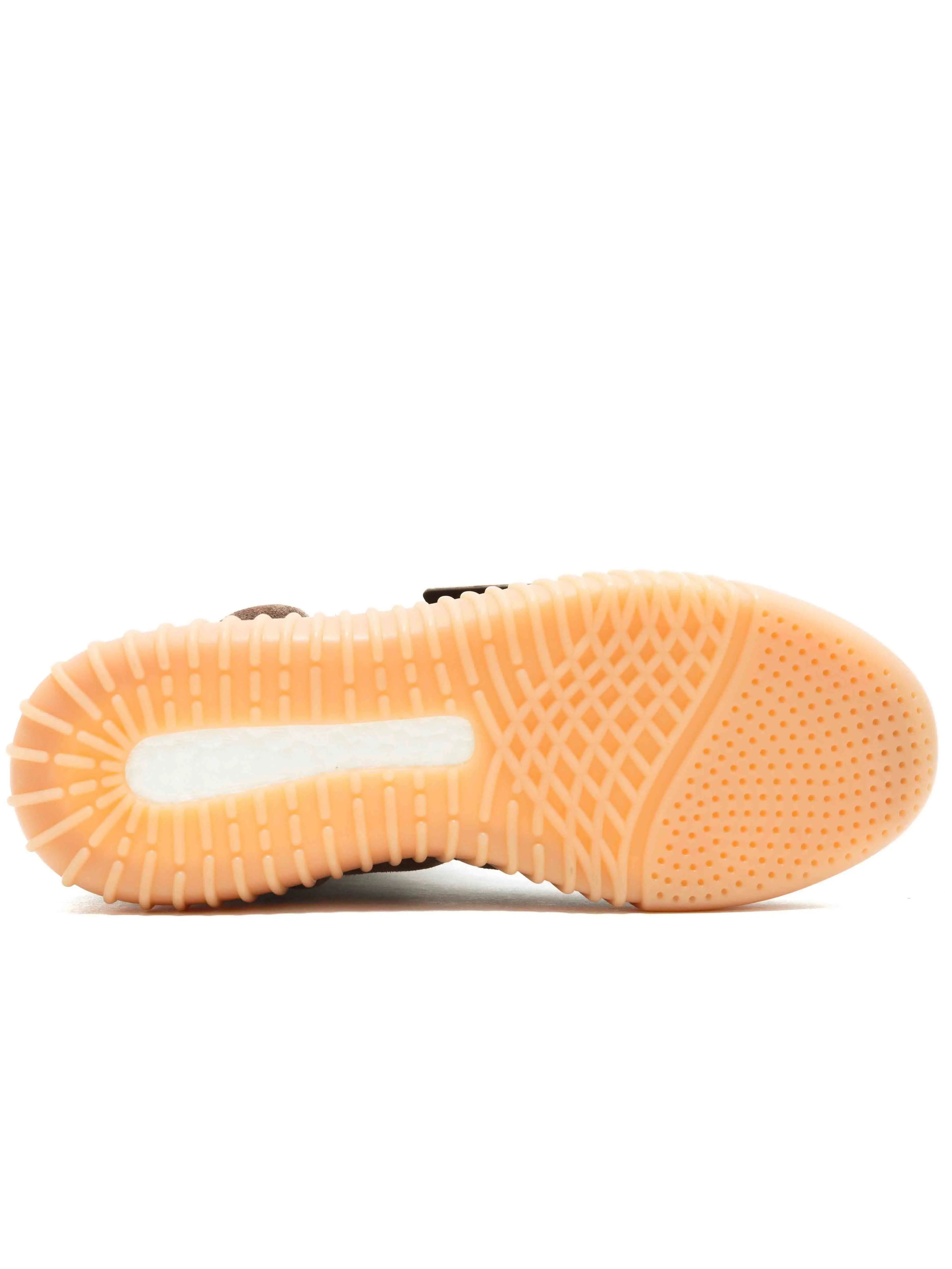 Yeezy 720 gum hotsell