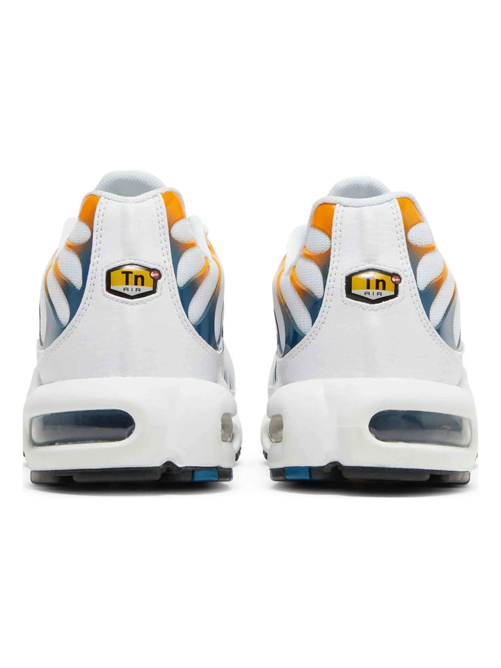 Nike Air Max Plus Tn Hiking Carabiner White Kumquat Marina Prior