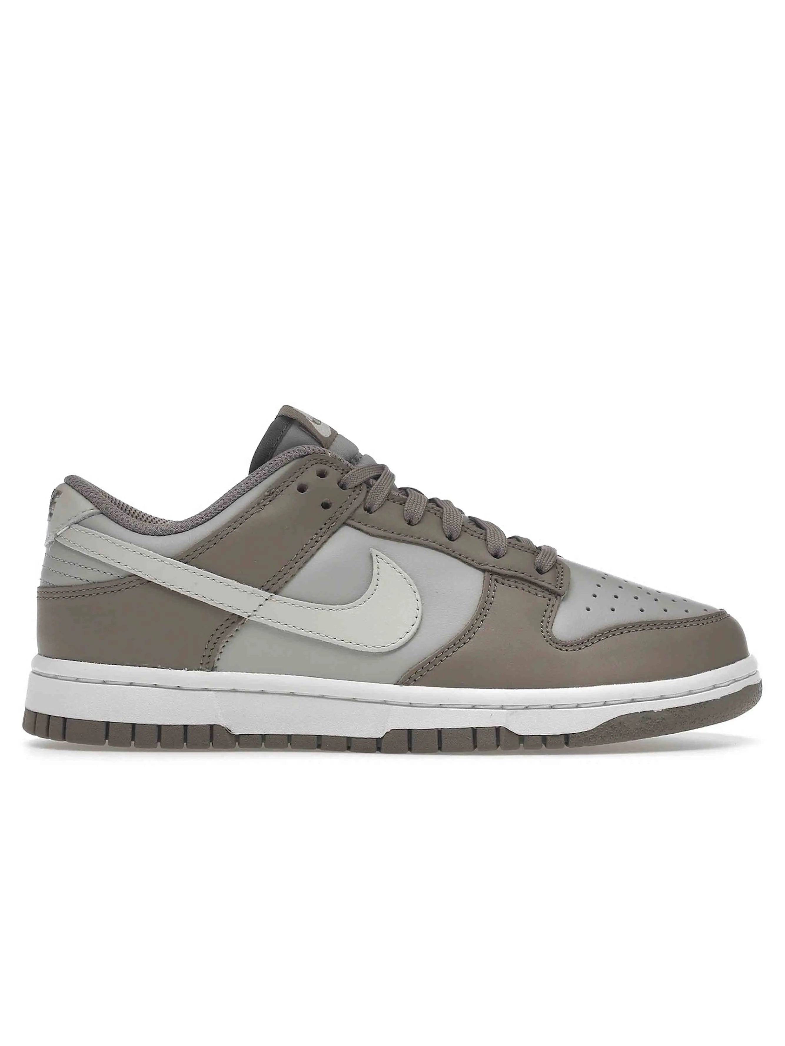 Nike Dunk Low Bone Beige (W) Prior