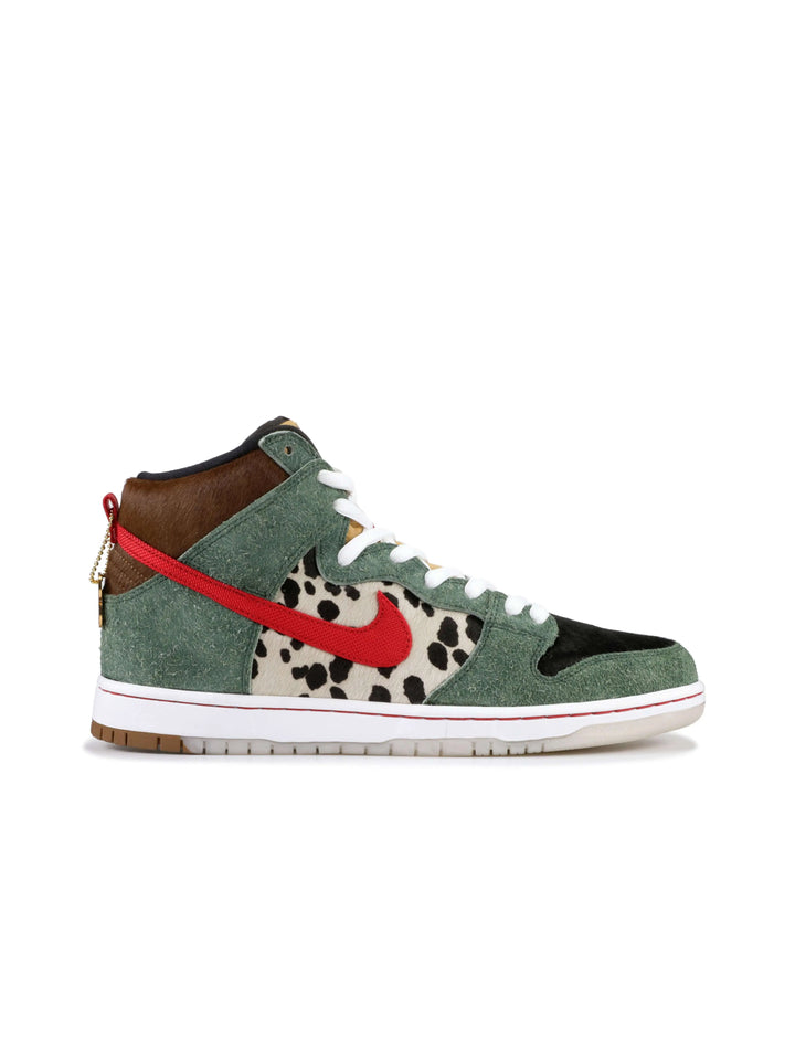 Nike SB Dunk High Pro QS Dog Walker Nike