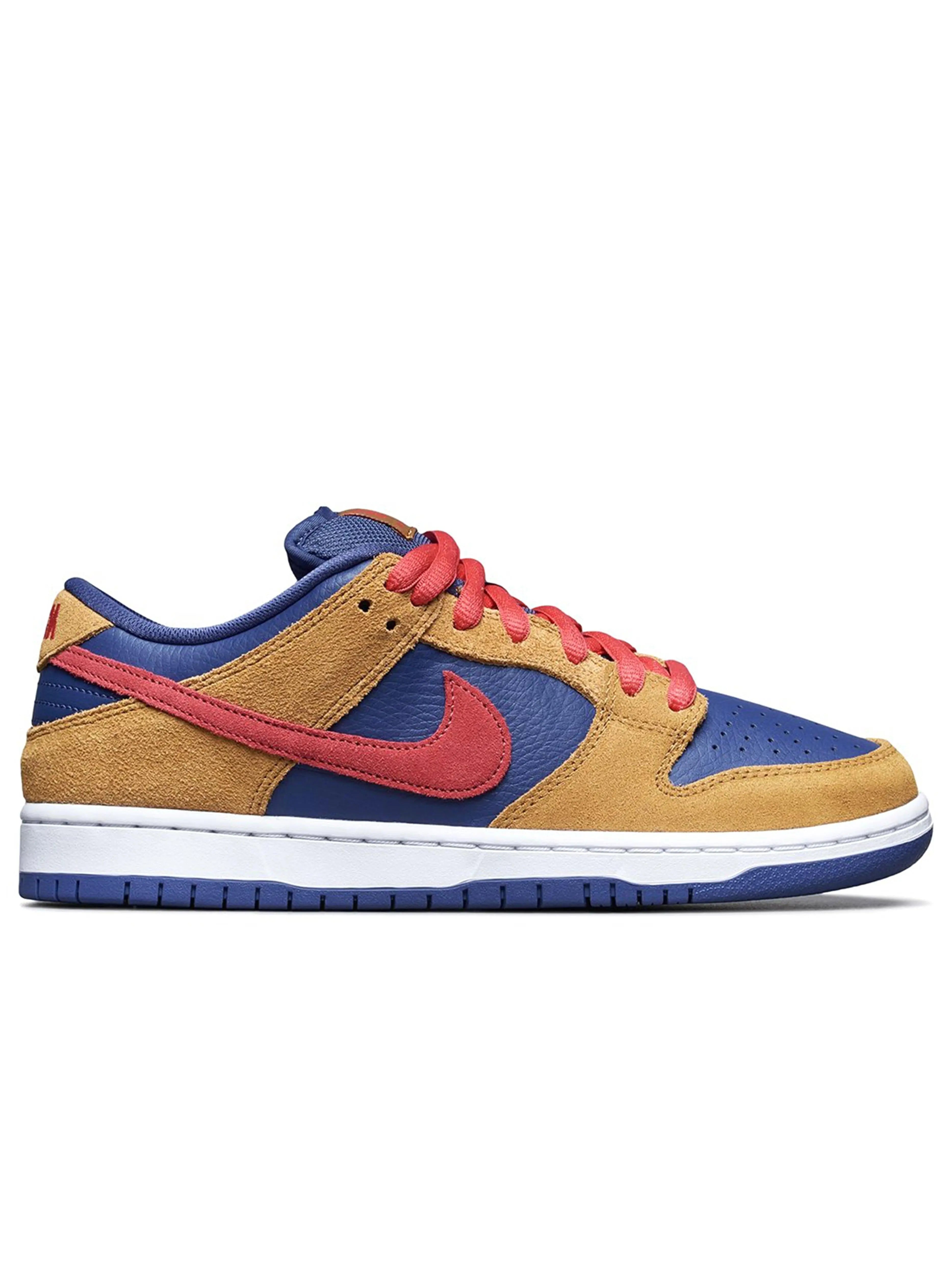 Nike SB Dunk Low Reverse Papa Bear in Auckland, New Zealand - Prior