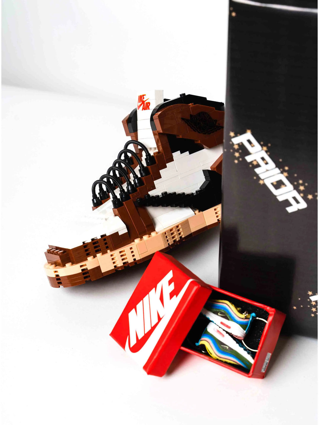 Prior Christmas Box (2022) Prior